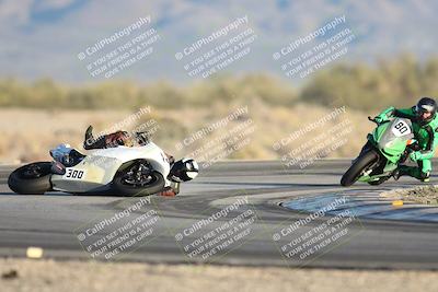 media/Dec-06-2025-CVMA (Sat) [[4a896cc04c]]/Race 15-Formula 2-CVMA Hooligans-American Thunder/